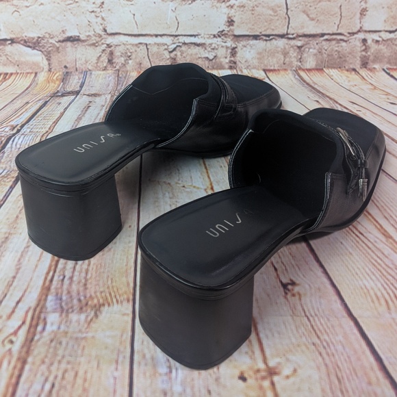 Womens Unisa Black Mules - Picture 4 of 7